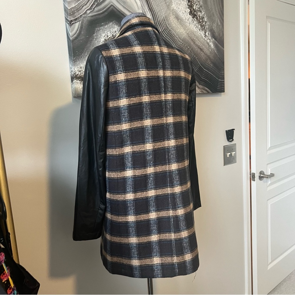 👀Faux Leather Sleeve Coat - Picture 6 of 7